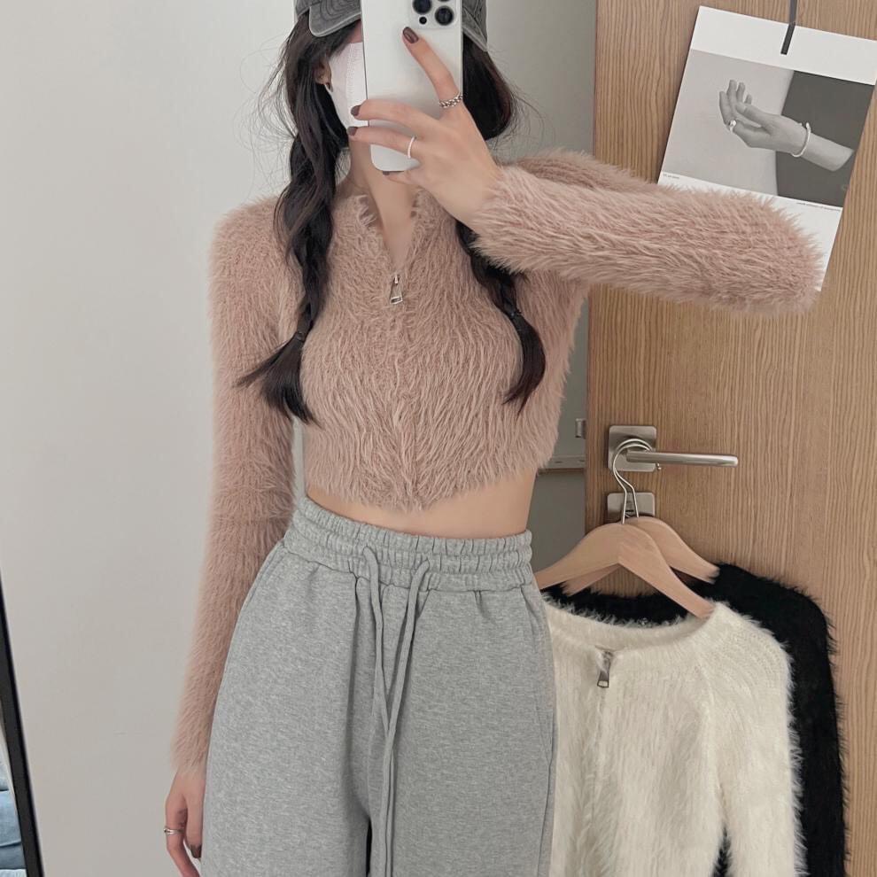 Áo len croptop lông thỏ