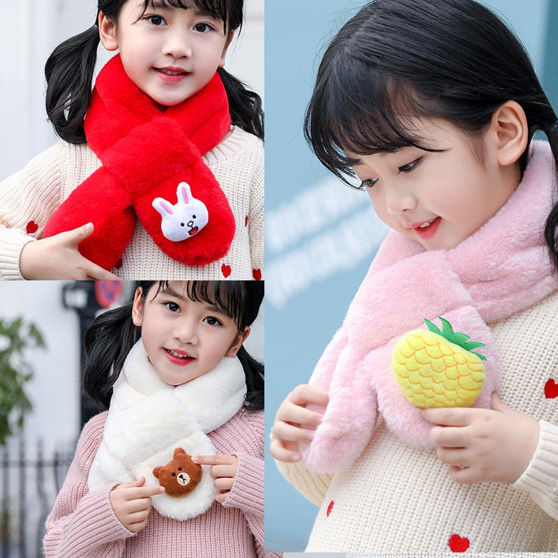 Khăn lông quàng cổ ấm áp, họa tiết ngộ nghĩnh cho bé