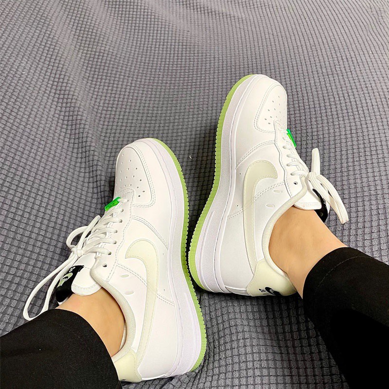 Giày Thể Thao Nike2856 Air Force 1 Air Force 1 Cổ Thấp Họa Tiết Mặt Cười Dạ Quang Độc Đáo