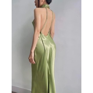 đầm dạ dội cổ lọ