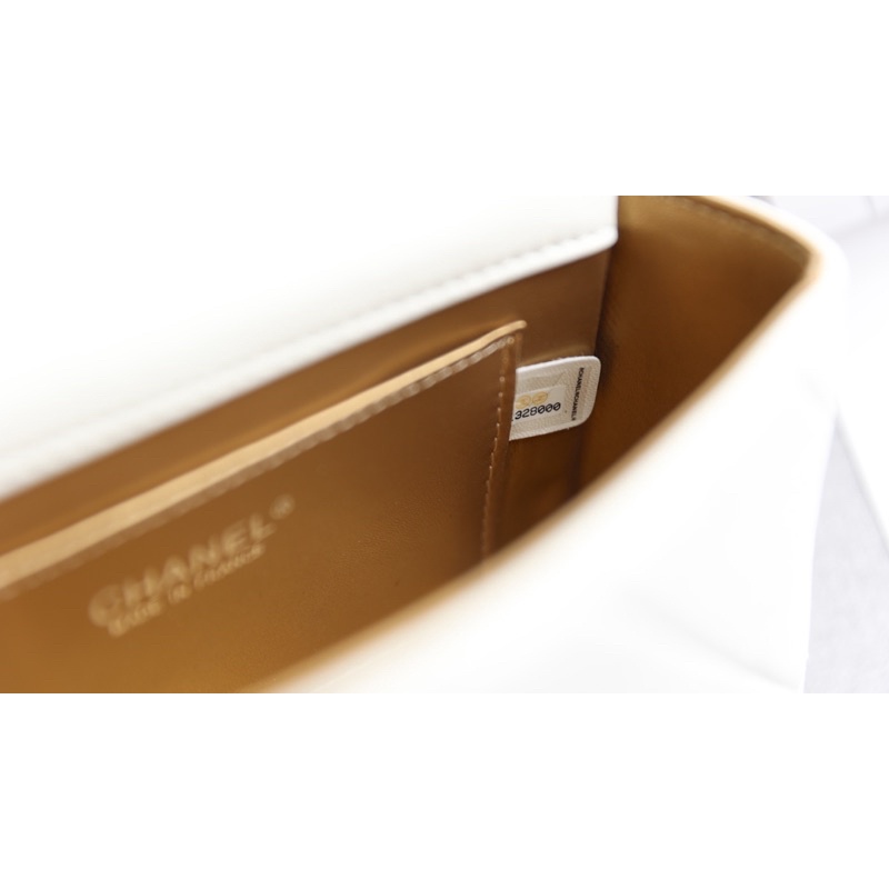 Túi đeo vai Cha.nel dây xích size 17cm fullbox 2màu trắng đen