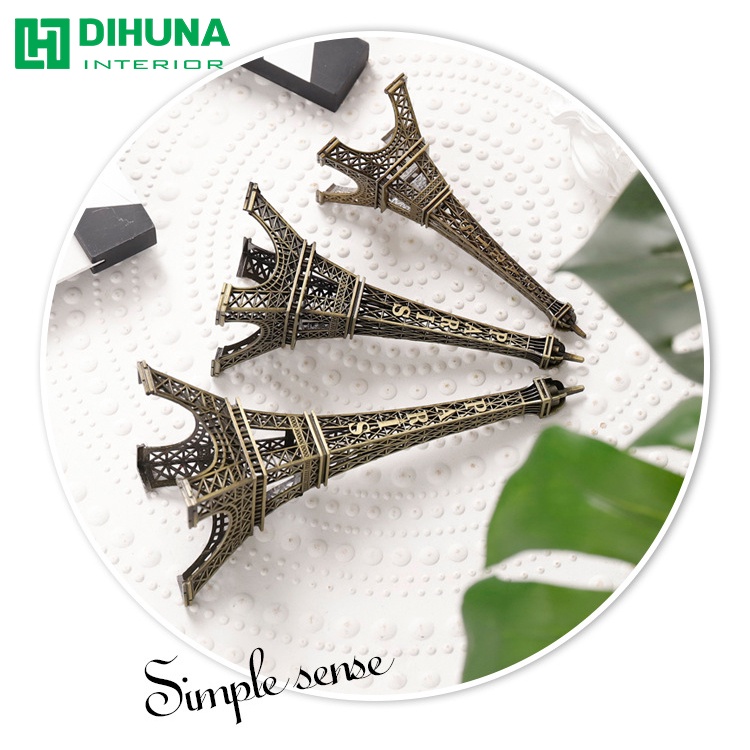 Mô hình tháp Eiffel kim loại, đồ decor trang trí để bàn, kệ tụ kệ sách, phòng khách phòng làm việc, làm quà tặng