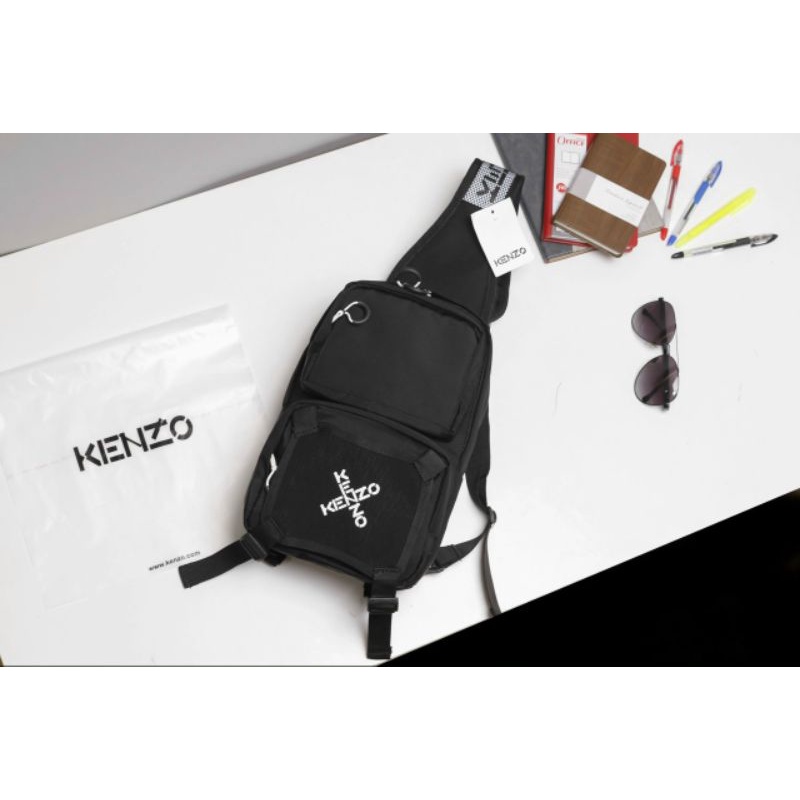 Balo và túi đeo chéo Kenzo về lại