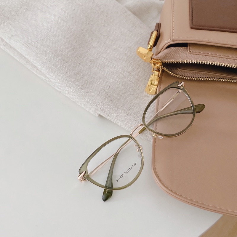 Gọng mắt mèo titan cao cấp