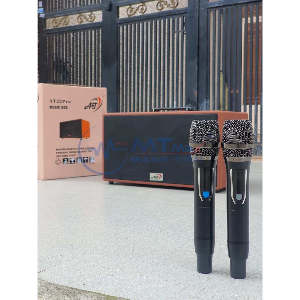 Loa karaoke xách tay di động AT22 Pro. 2 bass full 2 tấc + 1 treble Hifi + 1 loa trung, công suất đỉnh và mạnh mẽ hơn.