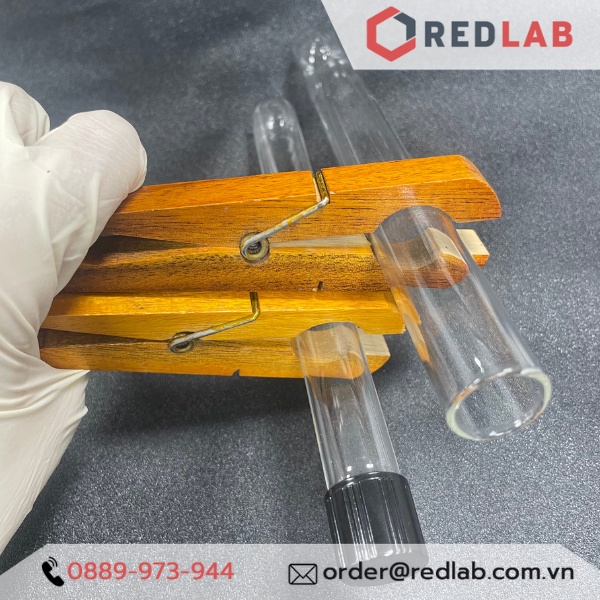 Kẹp ống nghiệm gỗ dùng cho ống nghiệm phi 2cm trở xuống | Dụng cụ thí nghiệm