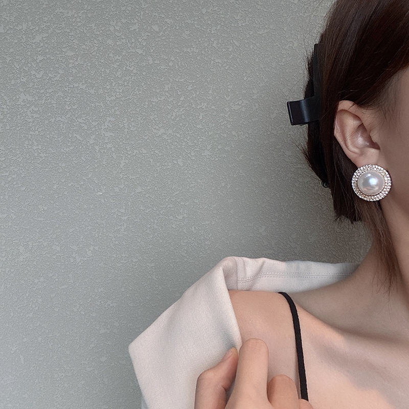 [ Bao Đẹp ] Bông Tai Hình Tròn Đính Đá Viền Lấp Lánh Siêu Sang Tiểu Thư Hàn Quốc Dự Tiệc Đi Học Đi Chơi Mainia Shop 118