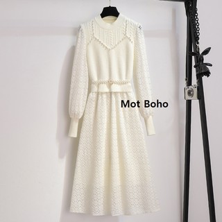 Váy ren mềm kèm đai ngọc