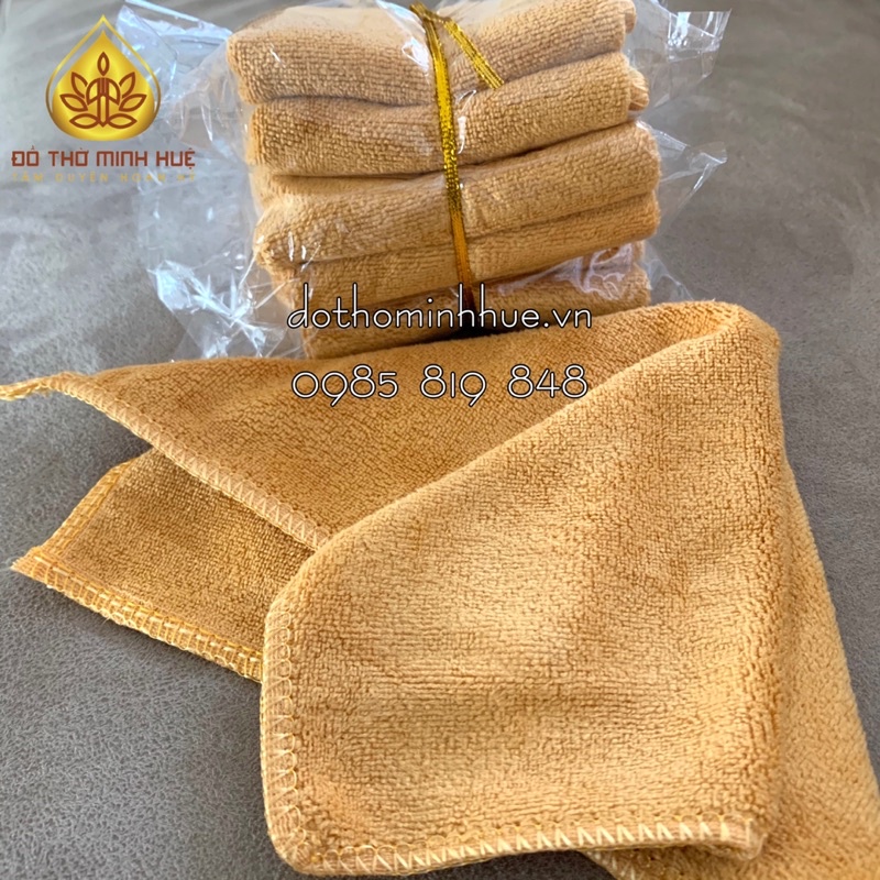 Khăn lau đồ thờ/ Khăn lau bàn thờ/ Khăn tẩy tịnh - màu vàng khác biệt