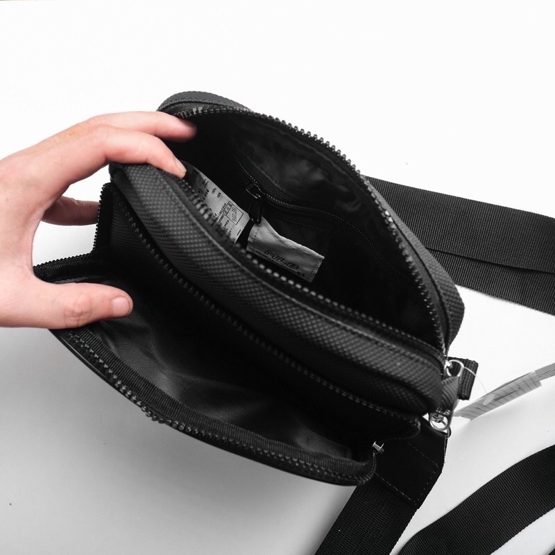 Túi Đeo Chéo MLB Đen NY CrossBag Sling Mini 2024 Chất Liệu Da Si Cao Cấp Chống Nước BÁNH MÌ STORE TÚI ĐEO CHÉO