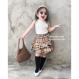 Set bbr cho bé gái xinh xắn