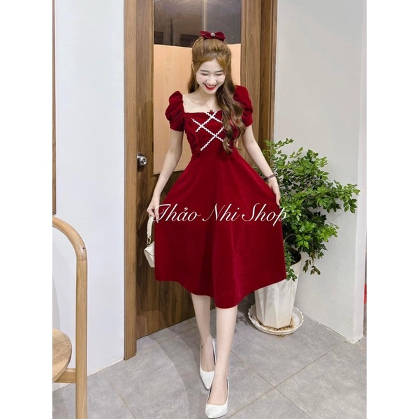 Váy Nhung Cổ Vuông Tay Cộc  Viền Ngực