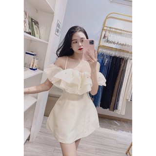 Váy trễ vai bồng