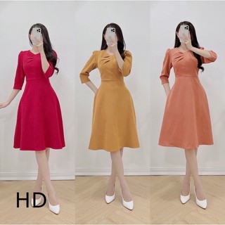 Đầm nhung tăm thiết kế cổ nơ