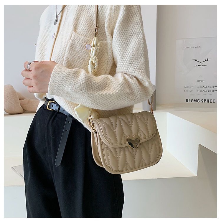 Mischa Túi Đeo Vai Hình Vuông Cỡ Nhỏ Bằng PU Màu Trơn Thêu Họa Tiết Hình Thoi Đơn Giản Thời Trang