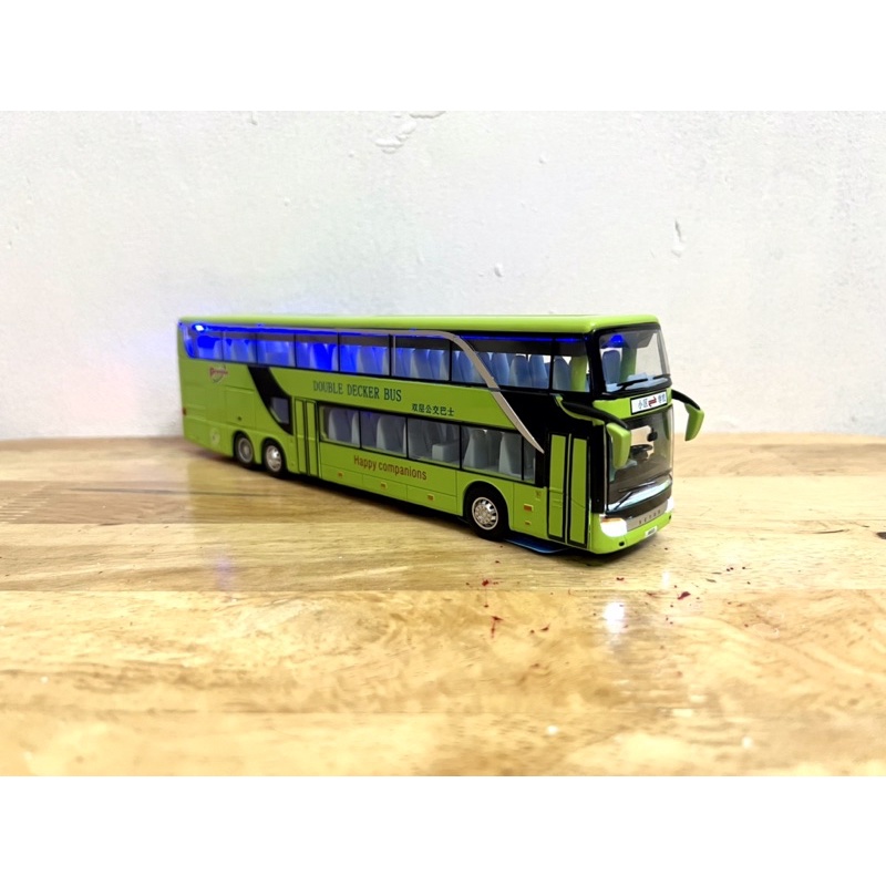 Mô hình xe bus Setra S431 DT tỷ lệ 1:32