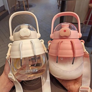 Bình đựng nước, bình uống nước 1000ml có ống hút tặng kèm quai đeo tiện lợi kitchee cute