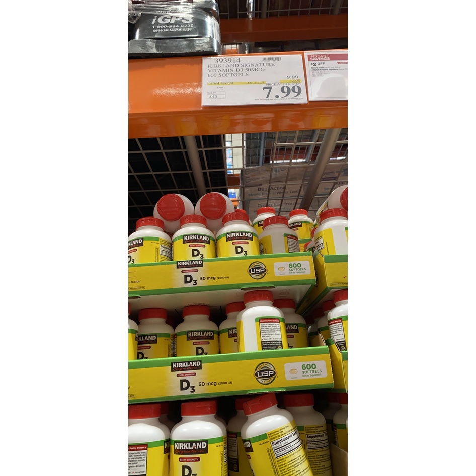 Vitamin D3 D 50mcg  Kirkland chai 600 viên date Mới