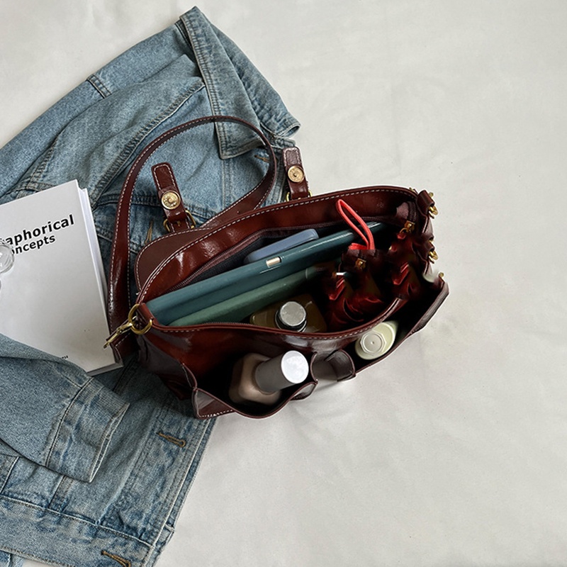 Túi Đeo Chéo Bằng Da Bóng Phong Cách retro Thời Trang Cho Nữ