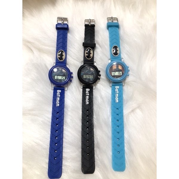 Đồng hồ hình batmen cho bé trai siêu hot