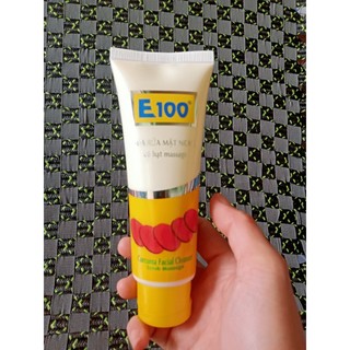 (Hàng XK) Sữa Rửa Mặt Nghệ E100+ Nghệ Hạt Thorakao (tiết kiệm)