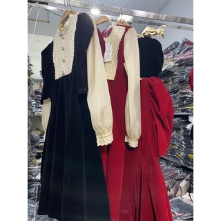 Váy nhung thiết kế phối ren đỏ - đen