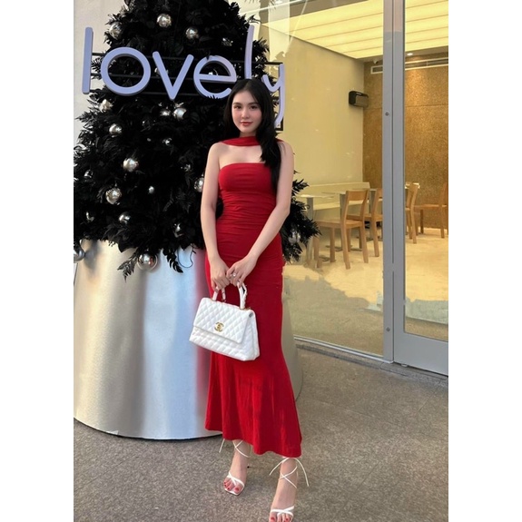 ĐẦM BODY DÁNG DÀI ĐUÔI CÁ CHÉO DÂY CỔ,MẶC 2 KIỂU