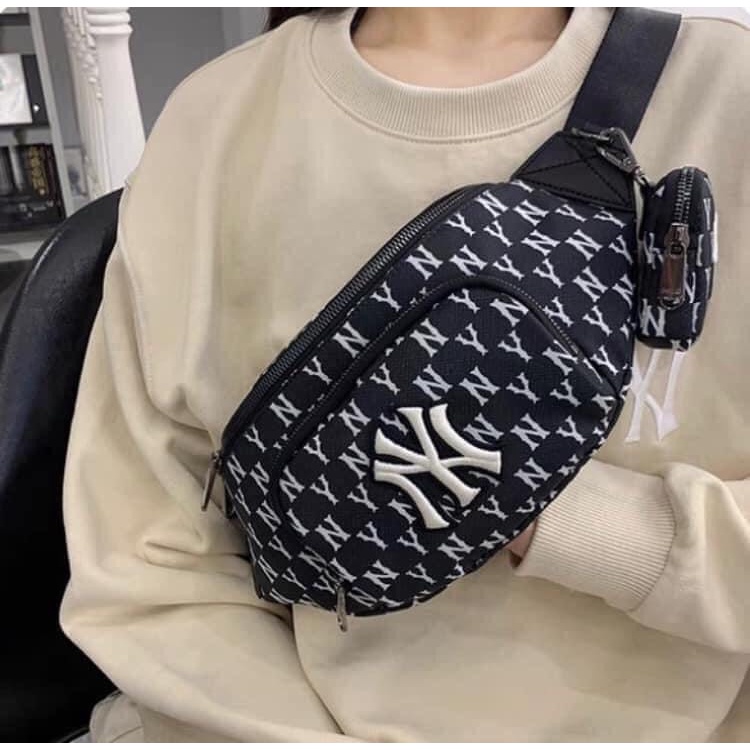 Túi Bao Tử MLB Monogram Hip Sack