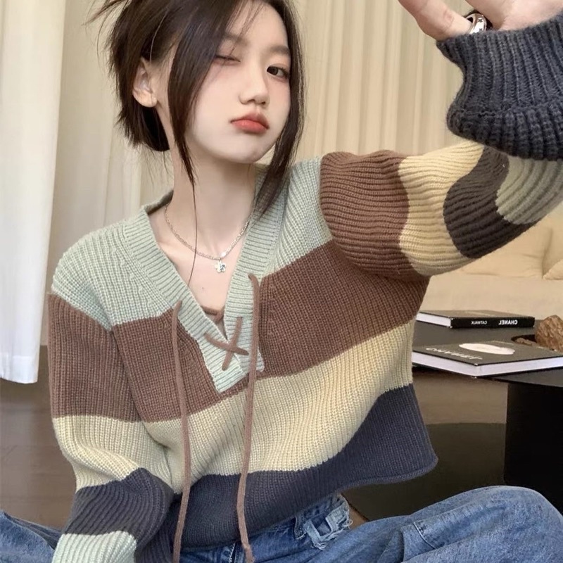 ÁO CROPTOP LEN ĐAN DÂY