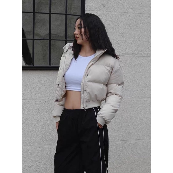 Áo phao croptop bo gấu cá tính