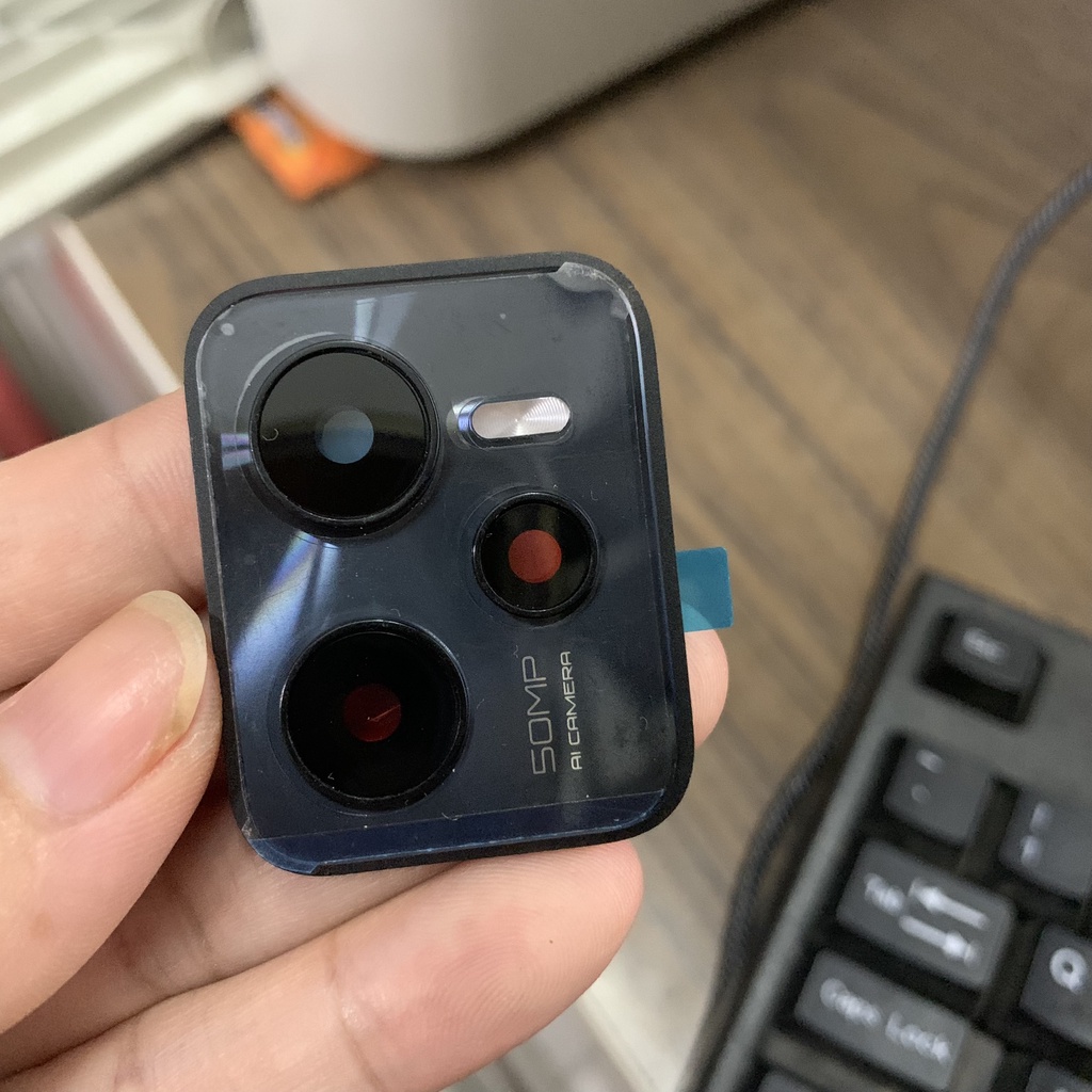 Cụm kính cam realme c35