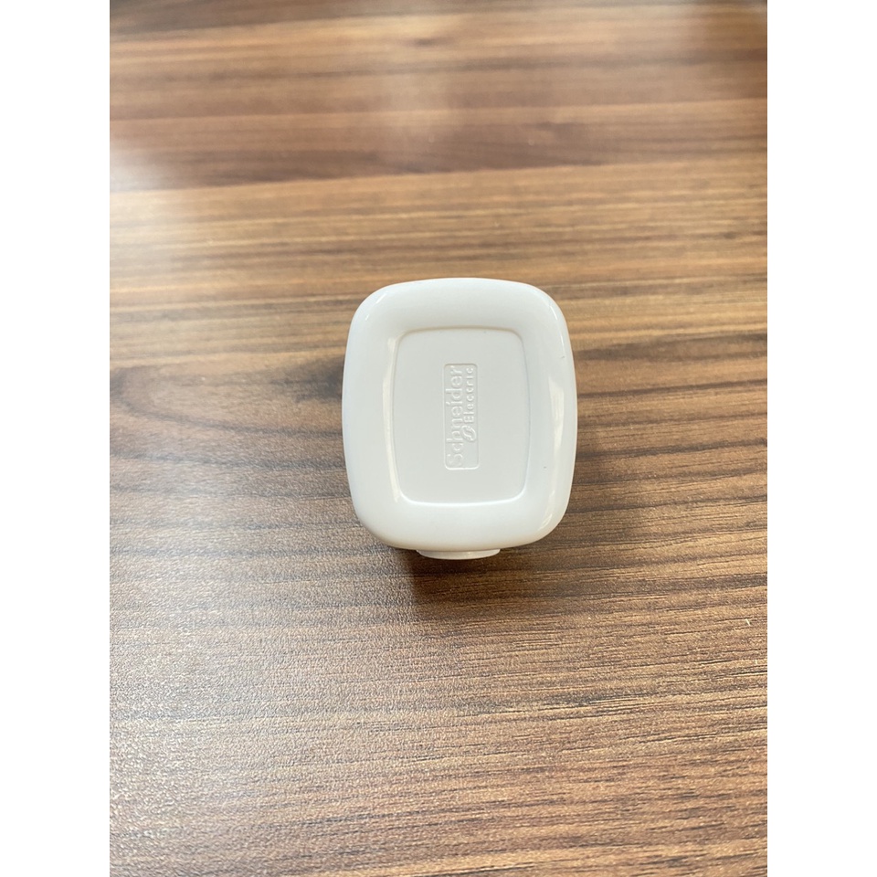 Phích cắm 3 chấu Schneider 16A S-Flexi U418T_WE