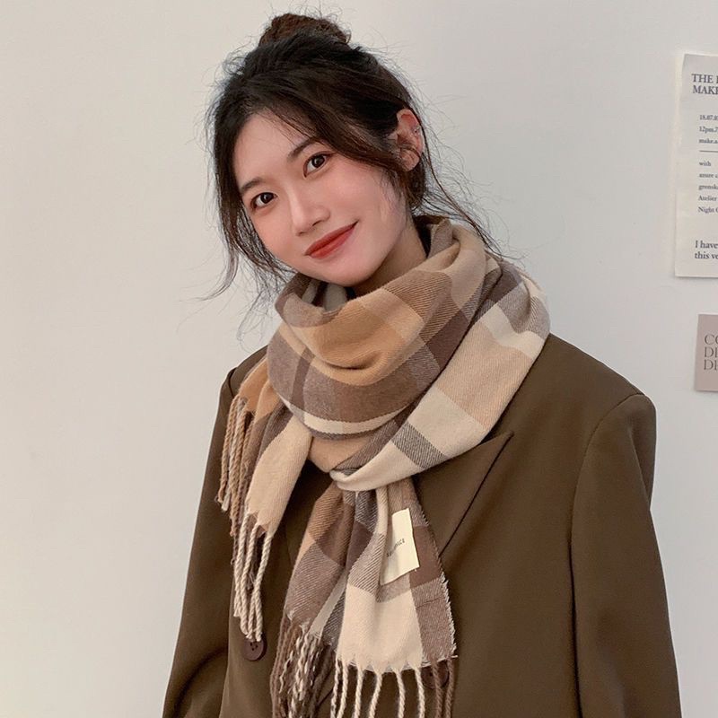 khăn choàng cổ phong cách Hàn Quốc