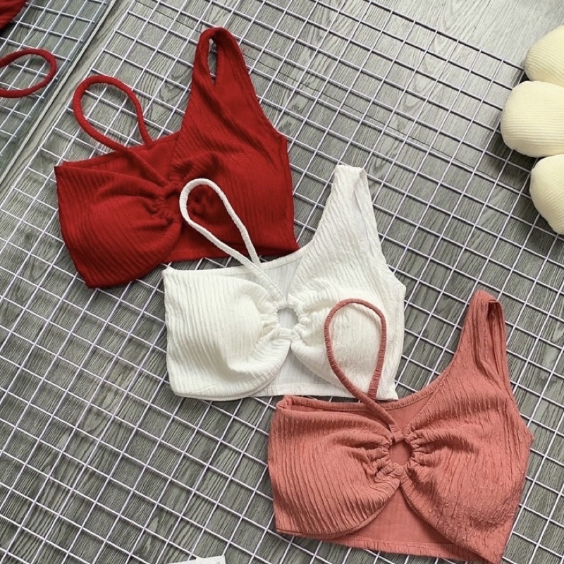Áo croptop khoen ngực kiểu lệch vai ôm body