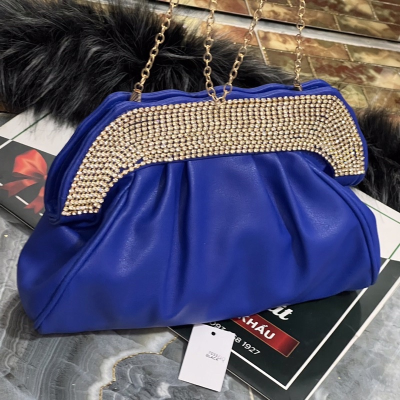 Túi Đầm Đeo Vai Hàng Cao Cấp Túi Đựng Vừa Điện THoại Lớn Thích Hợp Mang Đi Tiệc Đi Chơi Làm Quà Tặng Cao Cấp