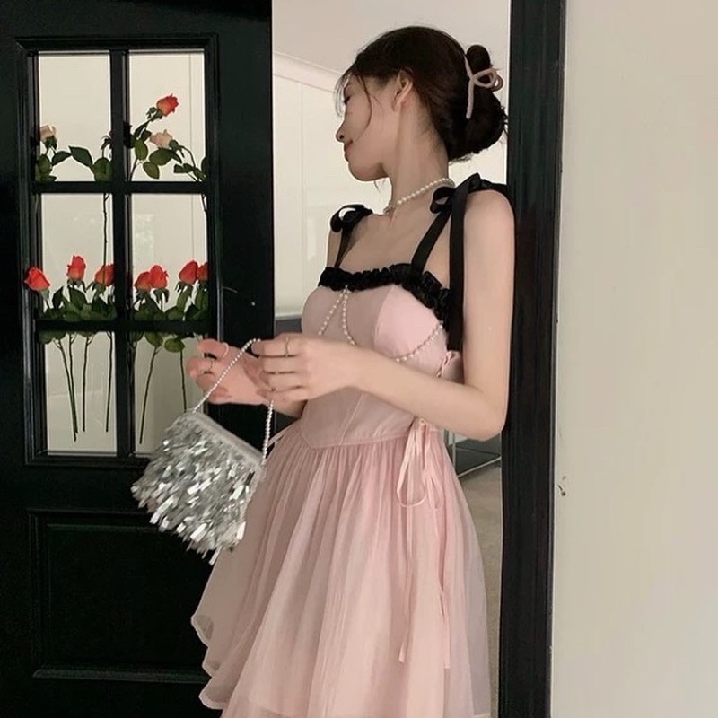 Đầm 2 dây hồng pastel công chúa nữ tính