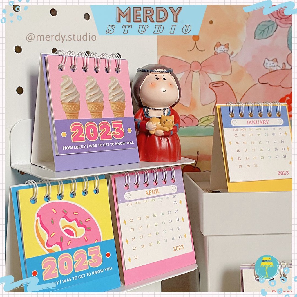 Lịch 2023 mini để bàn Y2K Calendar, không chữ tiếng Trung