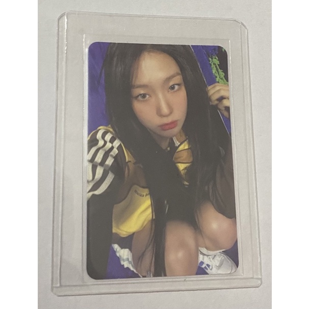 Thẻ ảnh thành viên Seulgi ver digi và Irene ver smini album Birthday