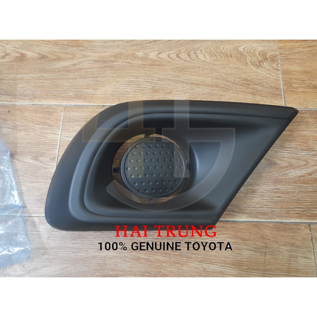 Ốp đèn gầm Toyota Innova 2012-2015 bản thiếu chính hãng