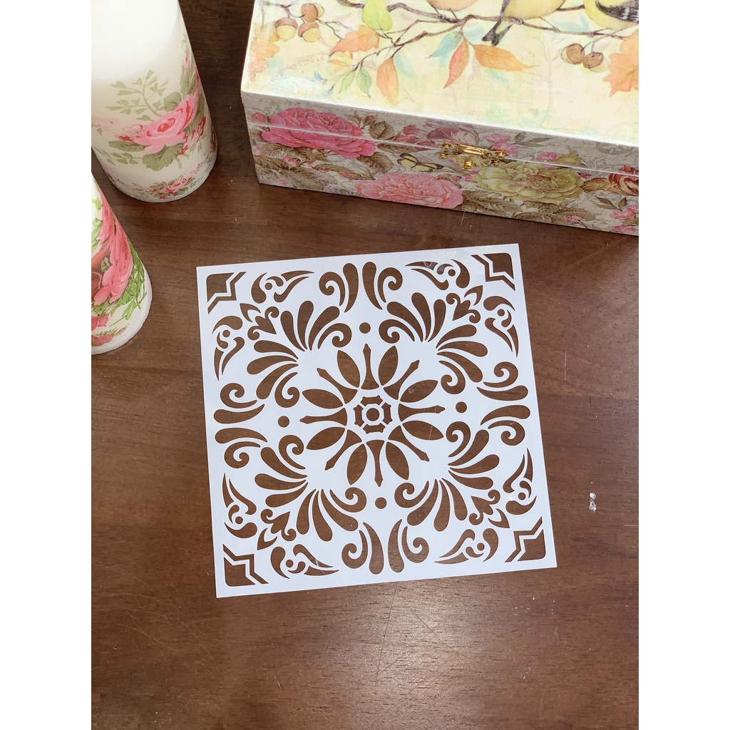 Khuôn in hình vẽ hoạ tiết vintage