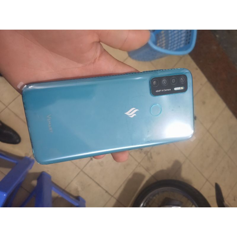 Điện thoại vsmart live4