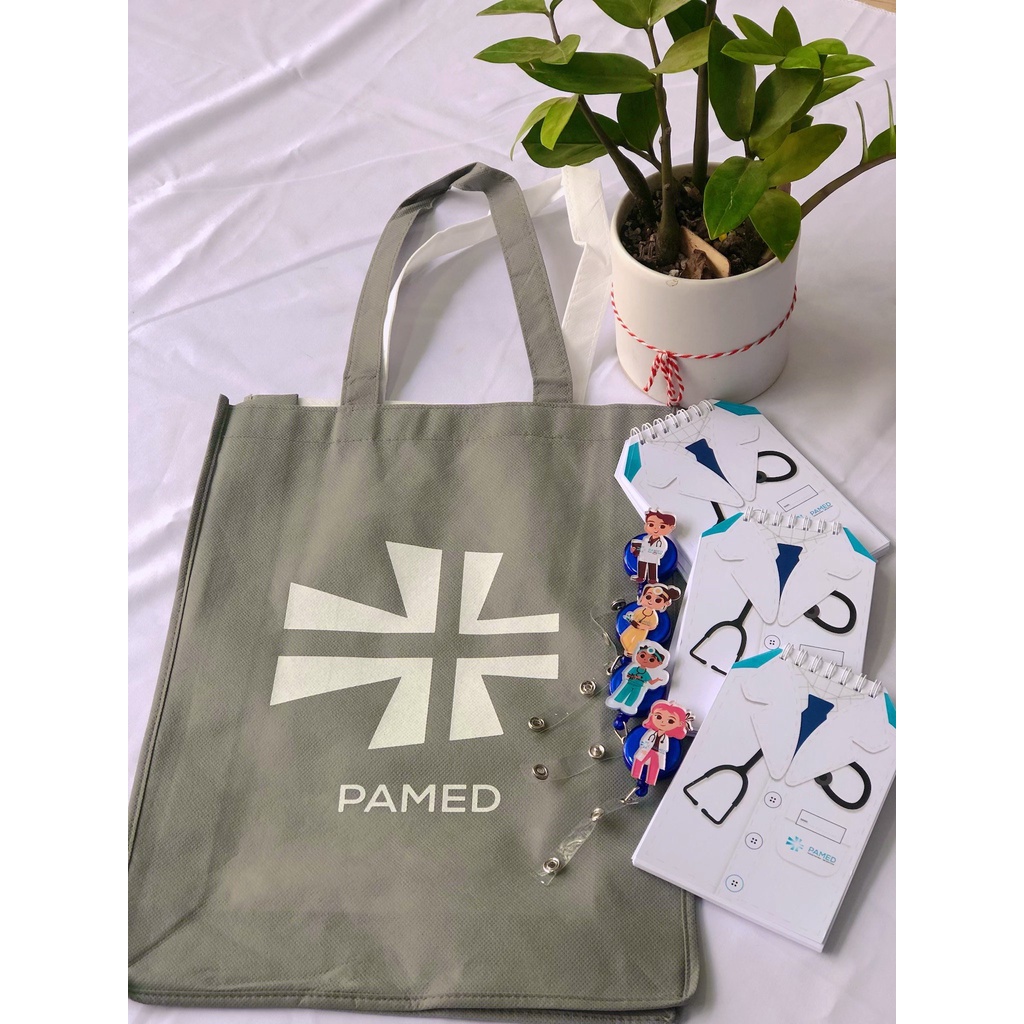 Túi tote, túi đeo vai quà tặng của pamed