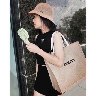 Mũ Cói Chữ M