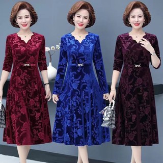Váy Nhung Đỏ Nữ Đầm Xòe Dài Tay Cổ Chữ v Vải Nhung Co Giãn Cao Cấp Dành Cho Phụ Nữ Trung Niên