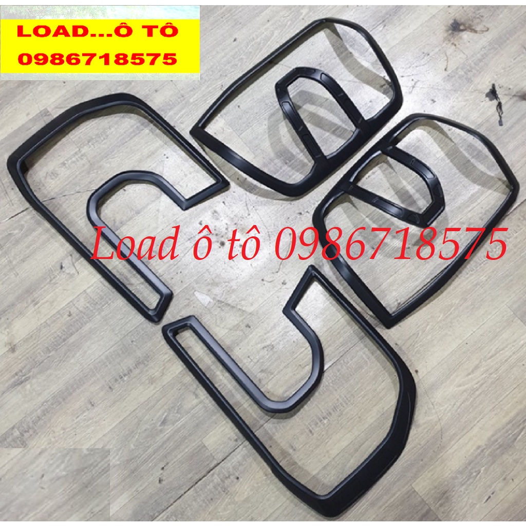 Ốp Viền Đèn Pha Hậu Xe Ford Ranger 2023 Bản Wildtrak Màu Đen Cao Cấp