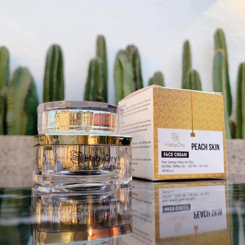 Kem dưỡng trắng da, cấp ẩm Habyory 30gr