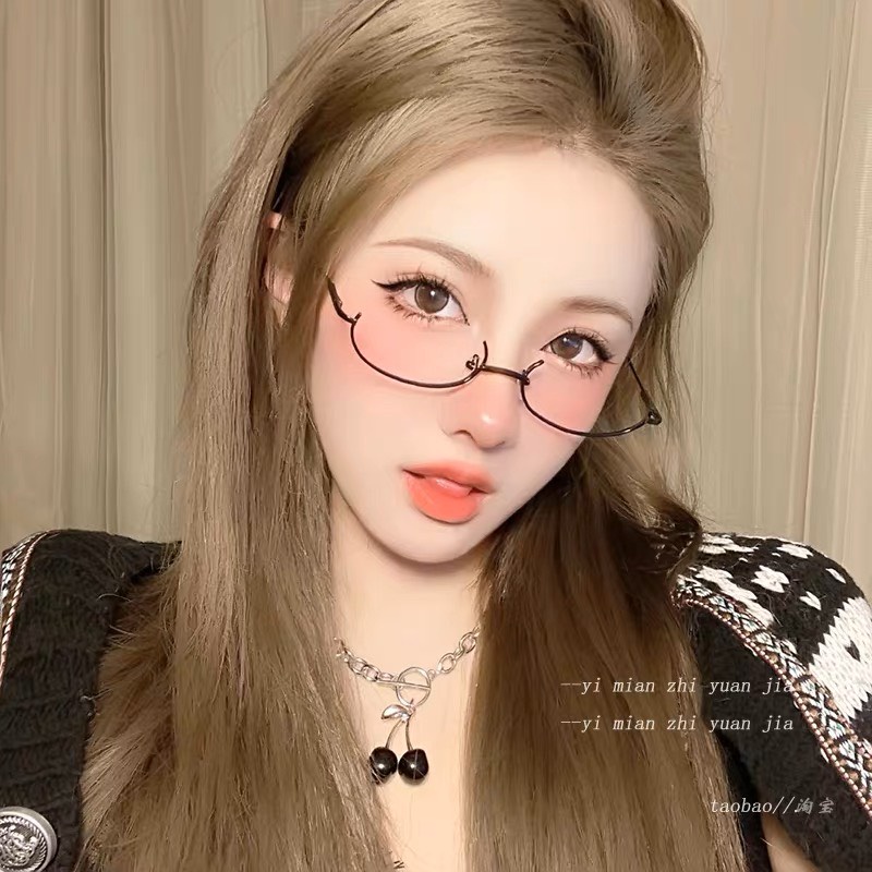 Gọng kính mắt không tròng hot Douyin Gọng kính nữ hotgirl chụp ảnh