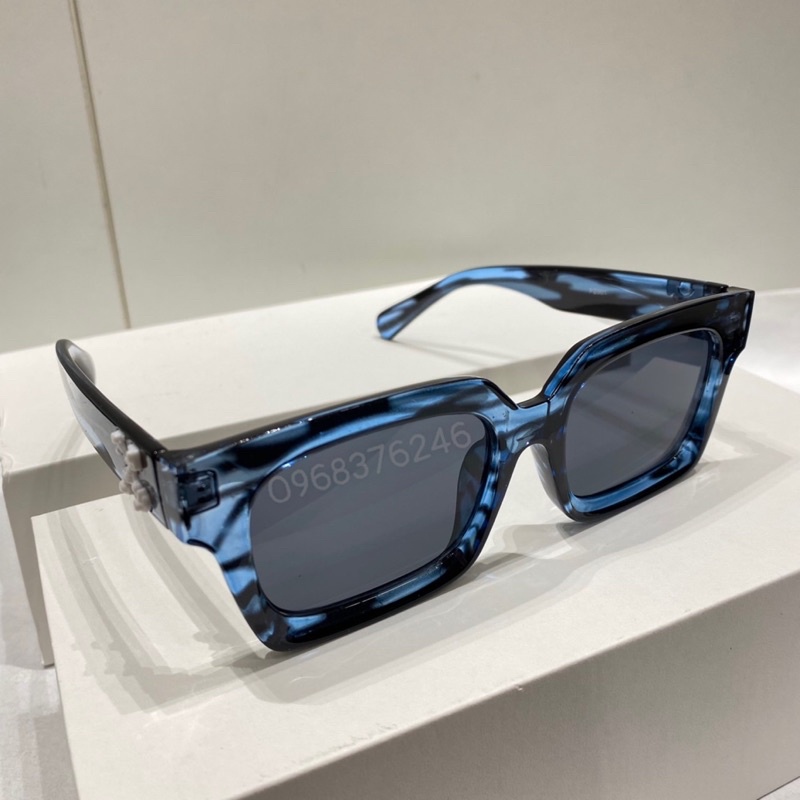 Kính OFF WHITE Tặng khăn lau - box xám khói thời trang
