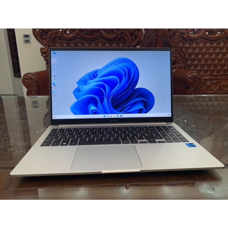 Laptop Samsung Galaxy Book 2 NT750EXD Core i7-1280P, 16gb ram, 1tb SSD, 15,6” Full HD, hàng nhập Hàn Quốc