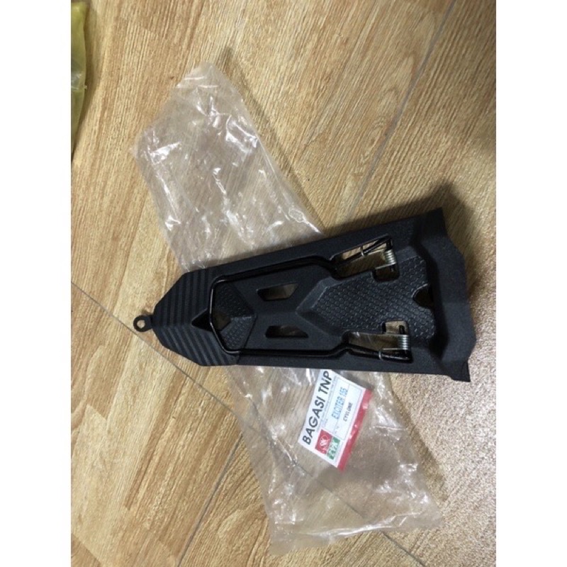 Baga võng giữa xe EXciter 155 (nhựa ABS cao cấp giá rẻ )